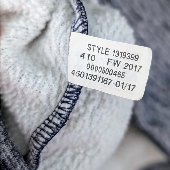 Under Armour ColdGear Fleece Hoodie Sweatshirt Activewear Cozy Blue Pink Medium - Picture 10 of 11